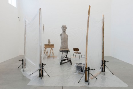 Mark Manders, Room with Unfired Clay Figure, 2014, Zeno X Gallery