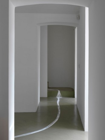 Ceal Floyer, Taking a Line for a Walk (detail), 2008, Lisson Gallery
