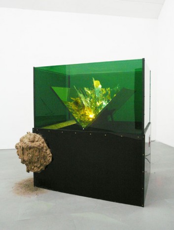 Ajay Kurian , Pop-up Baum (Empire), 2013, carlier I gebauer