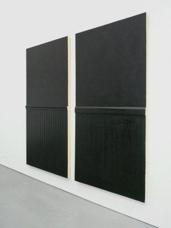 Aaron Aujla, Room for two (prototype 1,2), 2011, carlier I gebauer