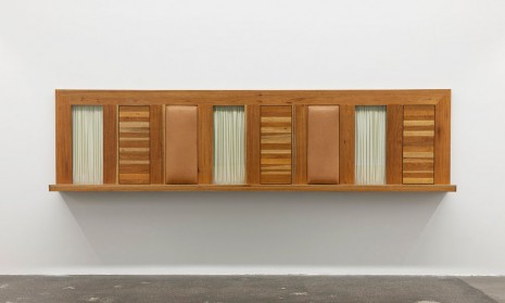 Thomas Grünfeld, Untitled (Shelf), 1990, MASSIMODECARLO
