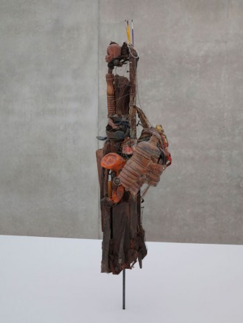 Pascale Marthine Tayou, Human Being, 1995, Galleria Continua