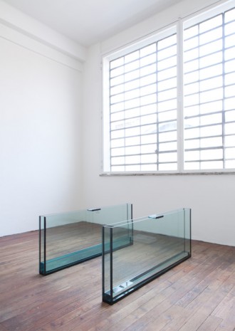 Jason Dodge, Evaporating water, 2014, Galleria Franco Noero