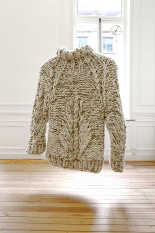 Daniel Dewar and Grégory Gicquel, Tapestry (aran, wheat ear), 2014, Galerie Micheline Szwajcer (closed)