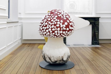 Carsten Höller, Giant Triple Mushroom, 2014, Galerie Micheline Szwajcer (closed)