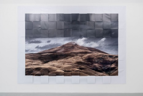 Melik Ohanian, Datcha Project - Weaving Photographs, From... #001, 2014, Galerie Chantal Crousel