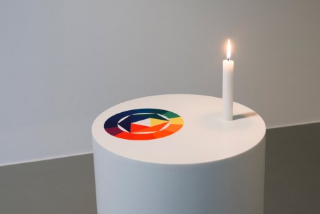 Mathieu Mercier, Untitled (Candle/color circle by J. Itten), 2012, Mehdi Chouakri