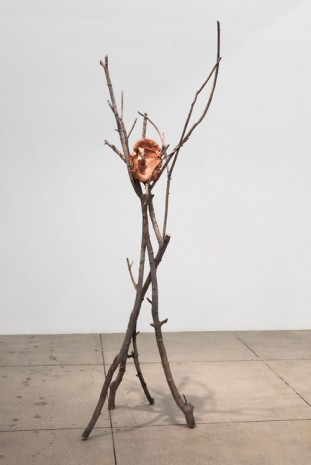 Giuseppe Penone, Terra su terra -­ Volto (Earth on Earth -­ Face), 2014, Marian Goodman Gallery