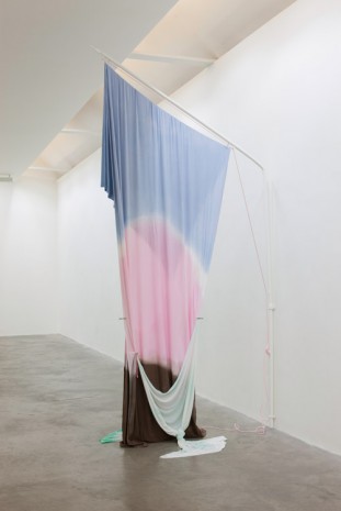 Isabel Nolan, Soft thinking in tall places, 2015, Kerlin Gallery
