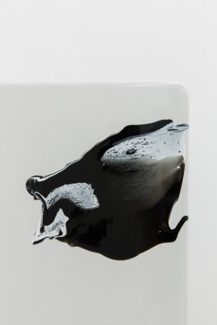 Simon Dybbroe Møller, Shame Shield (modern ceramics) (detail), 2015, Francesca Minini