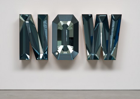 Doug Aitken, NOW (Blue Mirror), 2014, Victoria Miro