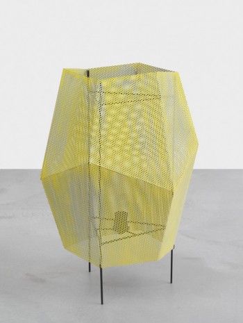 Martin Boyce, Dead Star (yellow), 2015 (detail), Galerie Eva Presenhuber