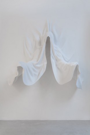 Daniel Arsham, Formless figure, 2015, Baró Galeria