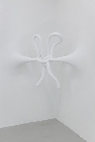 Daniel Arsham, Corner knot, 2015, Baró Galeria