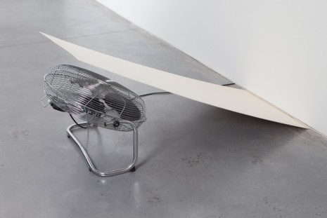 Roman Signer, Ventilator mit Brett, 2015, Art : Concept