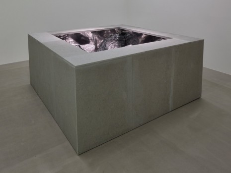 Cristina Iglesias, Pozo XI (in and around the walls) (Version 2), 2014, Marian Goodman Gallery