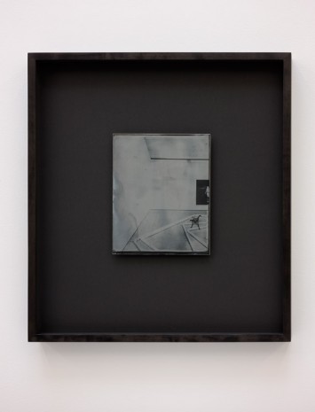 Simon Starling, Recursive Plates (Mark Handforth, The Excentric Circle, 2015 / Alex Dordoy  Dude the Obscure, 2015 / Anne Collier, Negative (California), 2013), 2015, The Modern Institute