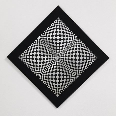 Dadamaino, Oggetto ottico dinamico, 1962, A arte Invernizzi