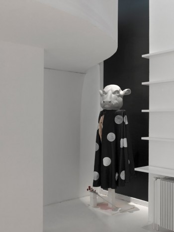 Marcel Dzama, Beautiful monster, 2014 , Sies + Höke Galerie