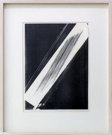 Thomas Bayrle, Negativer Pinselstrich, 1985, Galerie Mezzanin