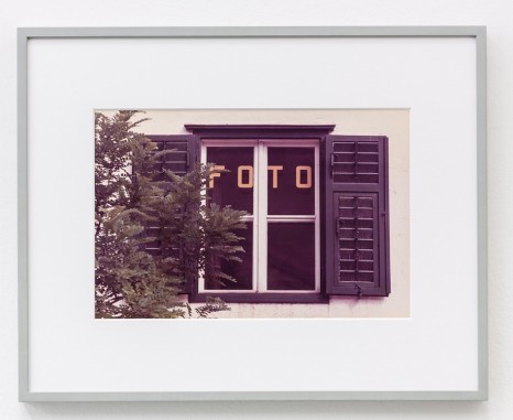 Luigi Ghirri, Castelrotto (Serie: Topographie Iconographie e Kodachrome), 1979, Mai 36 Galerie