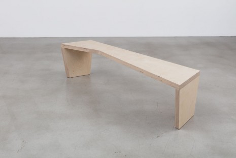 Sarah Crowner, Bench (Open Angle), 2016, Galerie Nordenhake