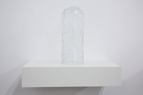 Ignasi Aballí, Attempt of Reconstruction (Bell Jar), 2016, Galerie Nordenhake