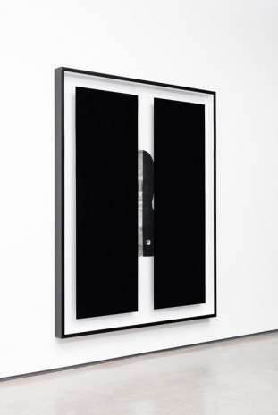 Kathryn Andrews, Black Bars: T1000 (detail), 2016, David Kordansky Gallery