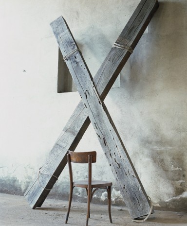 Andres Serrano, Cross (Torture), 2015, Galerie Nathalie Obadia