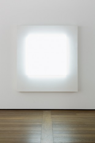 Mary Corse, Untitled (White Light Series), 1966, Almine Rech
