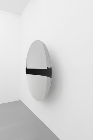 Anish Kapoor, Mirror, 2016, Galleria Massimo Minini