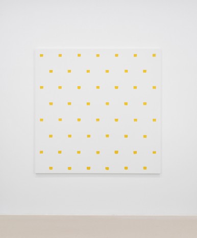 Niele Toroni, Empreintes de pinceau n°50 à intervalles réguliers de 30 cm, 2016, Marian Goodman Gallery