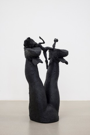 Annette Messager, En équilibre (In Equilibrium), 2015, Marian Goodman Gallery