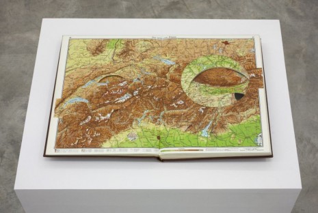Etienne Chambaud, « Atlas, », 2011, Casey Kaplan