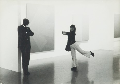 Kazuko Miyamoto, Kazuko dances at MoMA, ca 1972, Exile