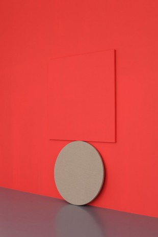 Claude Rutault, de-finition/method “painting in the balance”, 2010, Perrotin