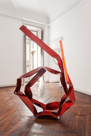 Mark Handforth, Tiergarten Rose, 2017, Galleria Franco Noero