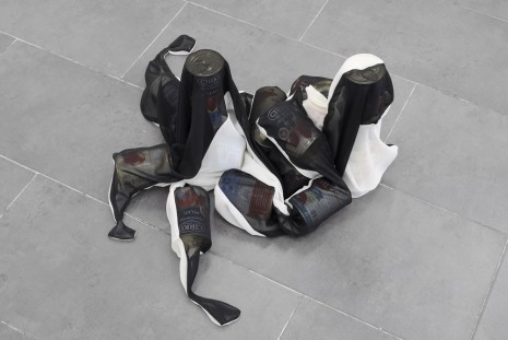 Anna-Sophie Berger, hunch, 2017, Galerie Emanuel Layr