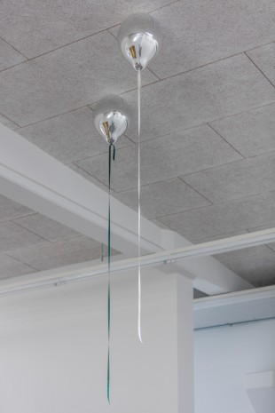 Jeppe Hein, Mirror Balloons IV (Fir Green, Cardinal, Opal Green and White Smoke), 2015, Galleri Nicolai Wallner