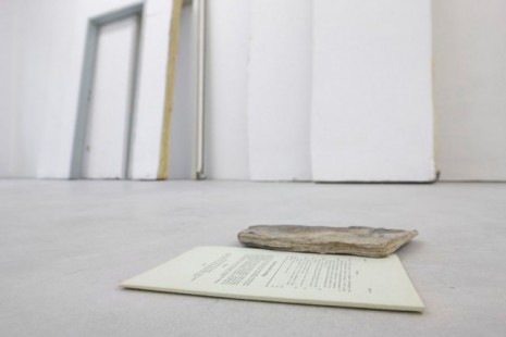 Helen Mirra, Summary, 2007, Galerie Nordenhake