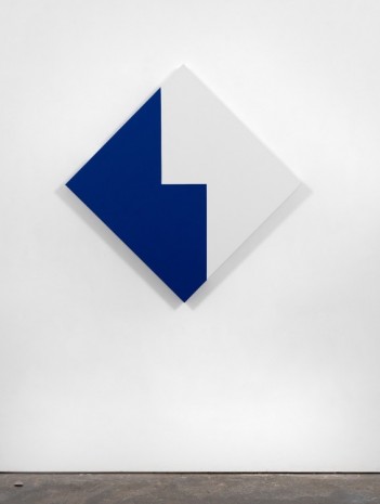 Carmen Herrera, Ave Maria, 2011, Lisson Gallery