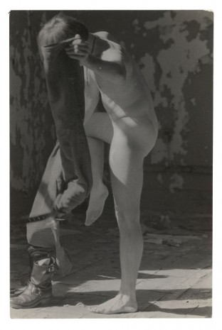 Alvin Baltrop, The Piers (man undressing), n.d. (1975-1986), Galerie Buchholz