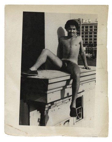 Alvin Baltrop, The Piers (man sitting on ledge), n.d. (1975-1986), Galerie Buchholz