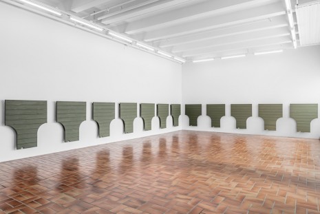 Marius Engh, Gallery, 2017, STANDARD (OSLO)