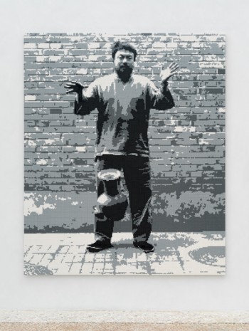 Ai Weiwei, Dropping a Han Dynasty Urn, 2015, MASSIMODECARLO