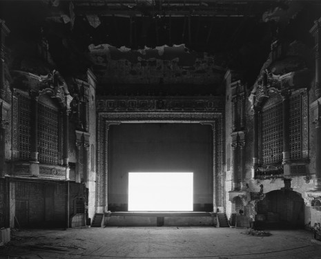 Hiroshi Sugimoto, Kenosha Theater, Kenosha, 2015, Marian Goodman Gallery
