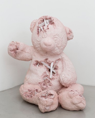 Daniel Arsham, Selenite and Rose Quartz Eroded Bear (Large), 2017, Perrotin