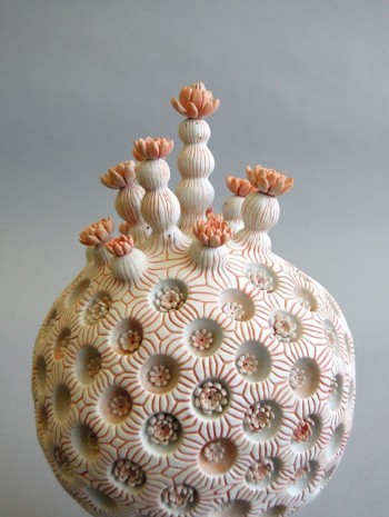 Chris Garofalo, koralo de sfera lotuso, 2017 , Rhona Hoffman Gallery