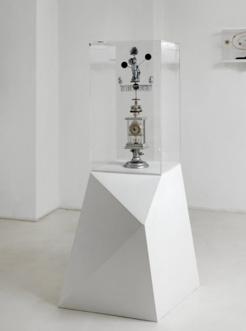 Björn Dahlem, Seltsamkeit / Strangeness, 2010, Sies + Höke Galerie