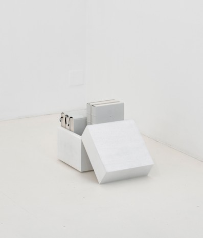 Daniel Gustav Cramer, Project Blue Book, 2017 , Sies + Höke Galerie